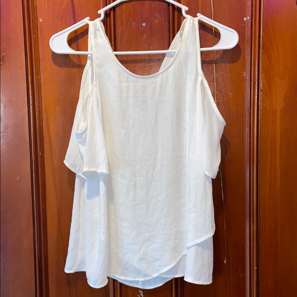 White top with cut sleeves